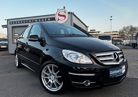 Mercedes-Benz B 160 Sport*LM*TÜVNEU*AHK*TLEDER*ALLSEASON*SITZH
