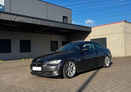 BMW 320d Coupé