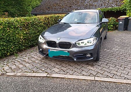 BMW 120d Sport Line, fast Vollaustattung, Leder etc