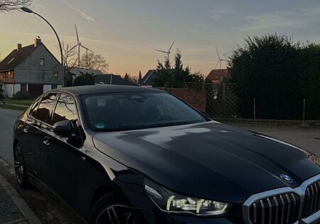 BMW 520dA Limousine 2024, M Sportpaket, uvm!
