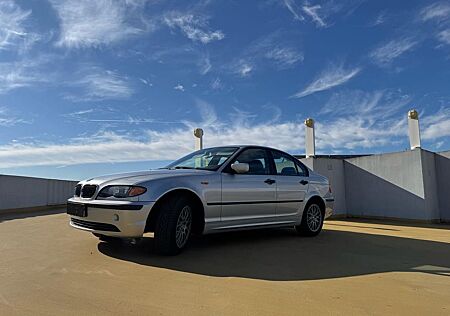 BMW 316i -E46
