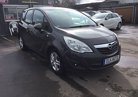 Opel Meriva B Design Edition