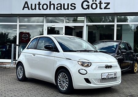 Fiat 500E Red mit Komfortpaket !