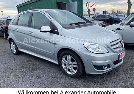 Mercedes-Benz B 180 B -Klasse . TÜV .NEU