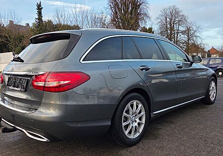 Mercedes-Benz C 180 C 180T-AVANGARDE-AUT+AHK+LEDER+NAVI+KLIMAUT+TOP!