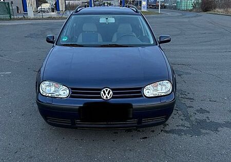 VW Golf Volkswagen 1.4 Basis Variant Basis