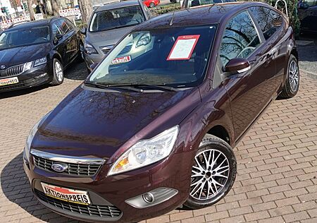 Ford Focus 2.0 145 PS Klimaaut. Frontscheibenheiz Alu