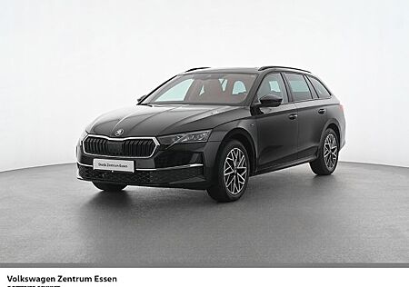 Skoda Octavia Combi Tour TDI DSG Matrix AHK Panorama