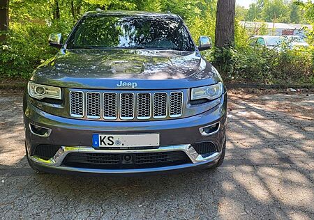 Jeep Grand Cherokee 5,7 V8 HEMI, Summit, LPG