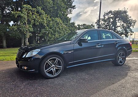 Mercedes-Benz E 350 CDI 4MATIC BlueEFFICIENCY -