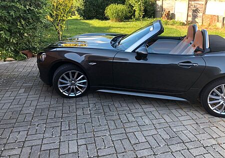 Fiat 124 Spider 1.4 MultiAir Turbo Lusso Automati...
