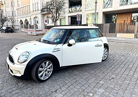 Mini Cooper S plus John Cooper Works Tuning Kit