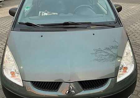 Mitsubishi Colt CZ3 1.3 Inform Inform