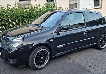 Renault Clio Sport 2.0 16V Sport