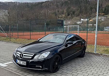 Mercedes-Benz E 350 Coupé CDI BlueEFFICIENCY ELEGANC...