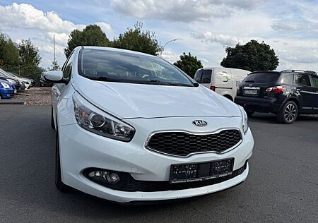 Kia Cee'd Ceed 1,6 CRDI Edition 7