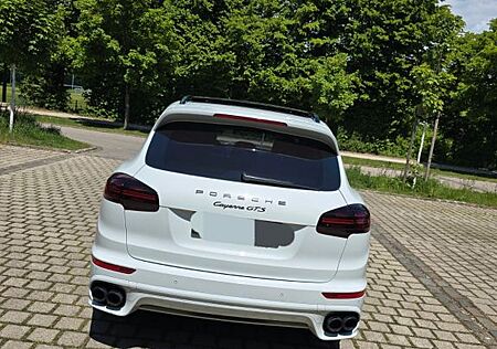 Porsche Cayenne GTS GTS