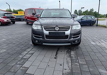 VW Touareg Volkswagen V10 TDI voll voll