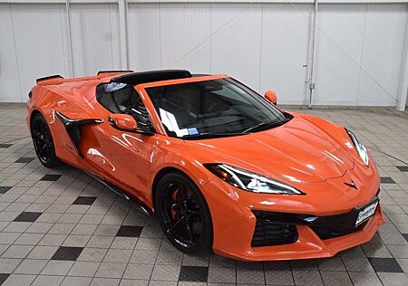 Chevrolet C8 Corvette E-Ray 1LZ MY25