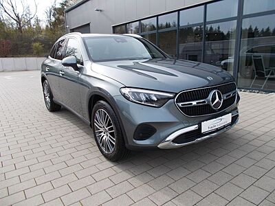 Mercedes-Benz GLC 220  4Matic*360°LED*Navi*SH*Memory*