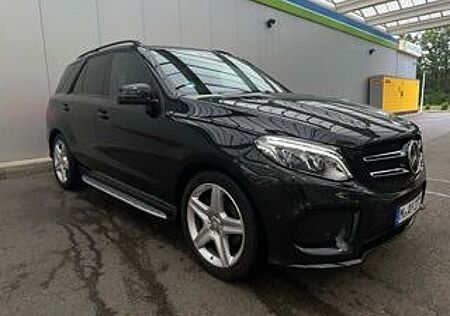 Mercedes-Benz GLE 350 d 4MATIC - AMG Line
