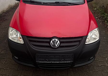 VW Fox Volkswagen 1,2 Standard TÜV Neu