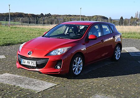 Mazda 3 1.6 MZ-CD Edition - 8 fach Bereift