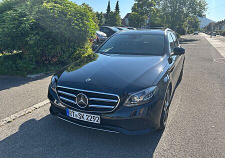 Mercedes-Benz E 220 E220 D T-Modell WIDE/BURM/MEMOR/360/LEDER/DISTR+