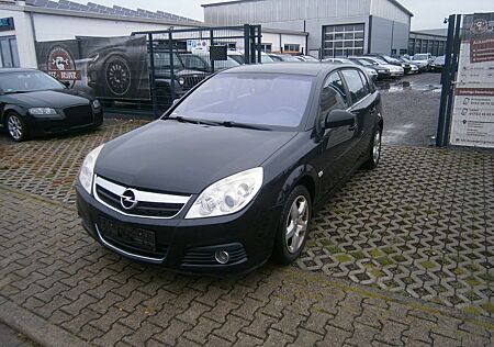 Opel Signum Edition 1.8