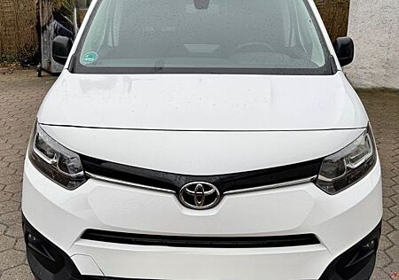 Toyota Pro Ace Proace City 1,5-l-D-4D 75kW L1 Combi Combi