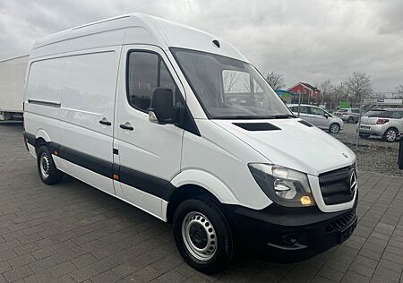 Mercedes-Benz Sprinter L2H2 TüV AHK Kasten