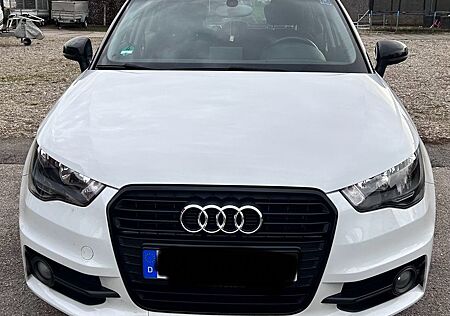 Audi A1 1.2 TFSI S line Sportback S line