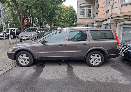Volvo XC 70 XC70 2.4D AWD Kinetic Automatik Kinetic