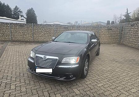 Lancia Thema 3.0 V6, TÜV bis 07/26 , 2. Hand