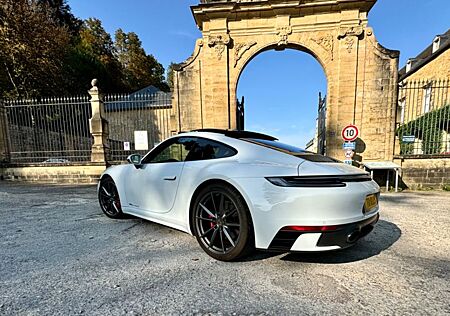 Porsche 992 Carrera S *GTS Look*Handschalter*