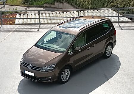 VW Sharan Volkswagen 2.0 TDI DSG 125kW BMotion Tech Highli...