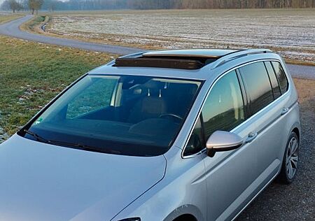 VW Touran Volkswagen 2.0 TDI 140kW DSG Highl.7SitzeBMT,PanoAHK