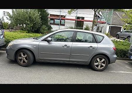 Mazda 3 1.6 Active Active