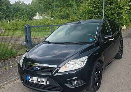 Ford Focus 1,6 Style Tüv neu 2.Hand