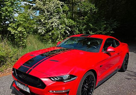 Ford Mustang GT/Motor kam komplett NEU von /Grail