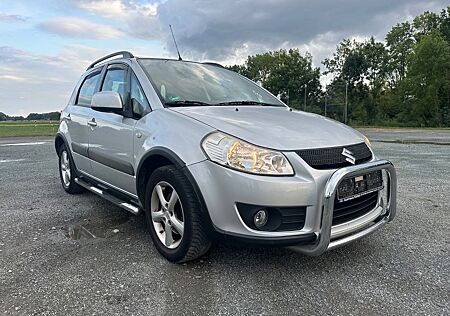 Suzuki SX4 1.6 VVT Auto||Keyless||Navi||AHK||