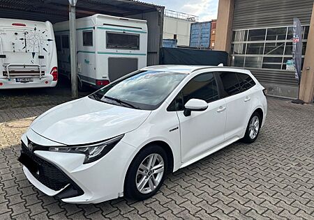 Toyota Corolla Touring Sports Hybrid Business Edition