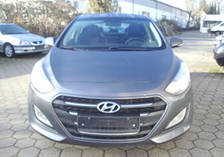 Hyundai i30 blue Trend