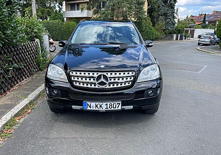 Mercedes-Benz ML 280 CDI 4MATIC -Leder Top Zustand