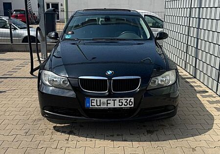 BMW 318d Touring -