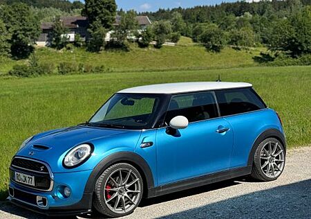 Mini Cooper S Scheckheft; 8-fach bereift; gepflegt