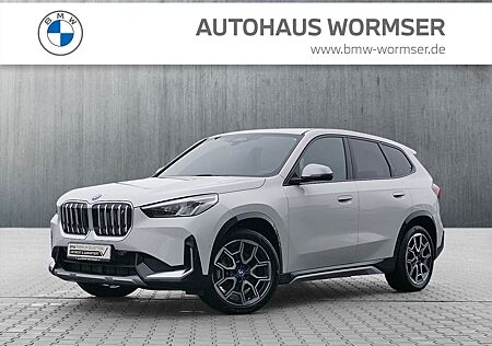 BMW iX1 xDrive30 xLine DAB Parkassistent Shz