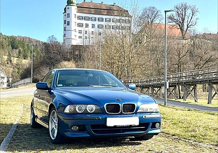 BMW 520i E39 Facelift ///M Sportpaket . Topas Blau .