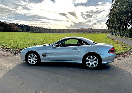 Mercedes-Benz SL 350 - scheckheftgepflegt durch Mercedes