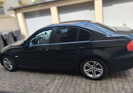 BMW 318i - unfallfrei - TÜV bis 02/2027